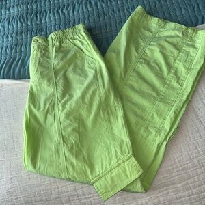 Green cargo pants